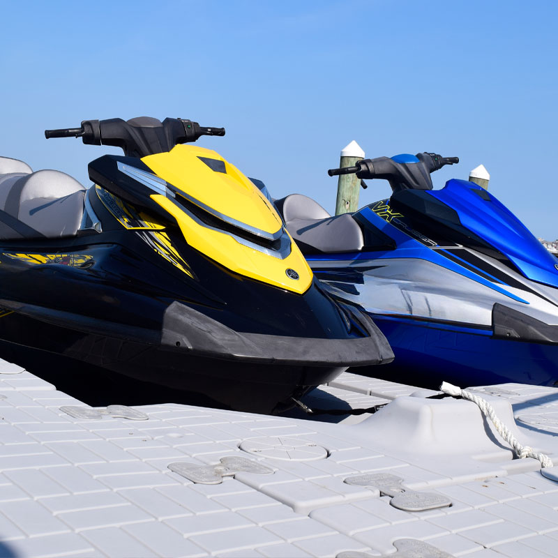 drive on jet ski dock by Snap Dock Tampa 